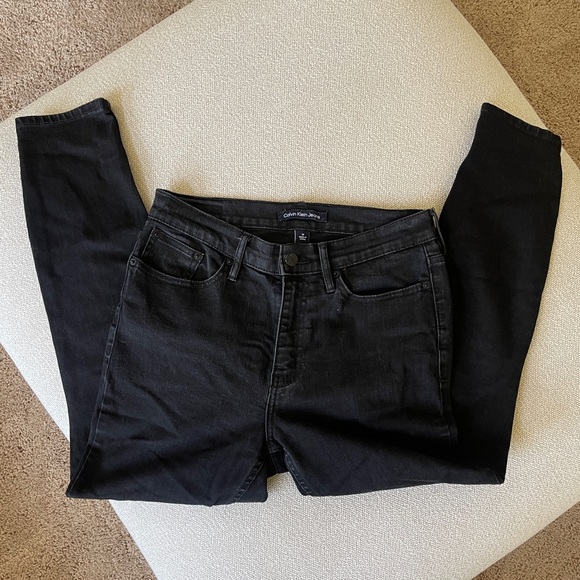 Calvin Klein Skinny Jeans - Picture 1 of 5
